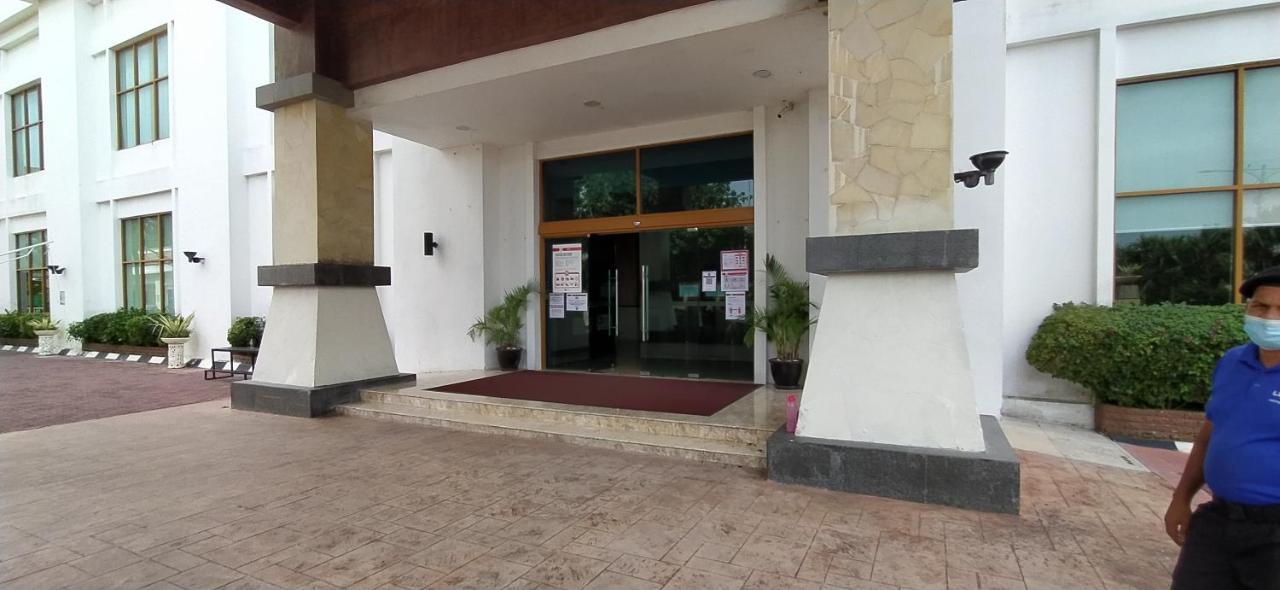 Port Dickson Private Unit Chalet Экстерьер фото